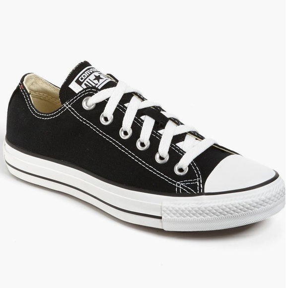 Black converse - Picture 3 of 6